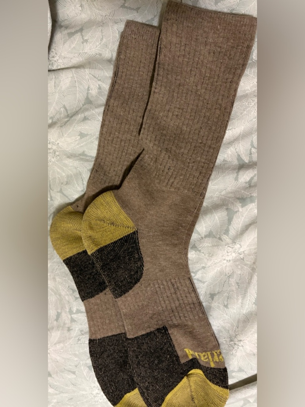 NWOT Timberland Men's Brown Crew Work Socks with Yellow & Black Accents 2 pairs